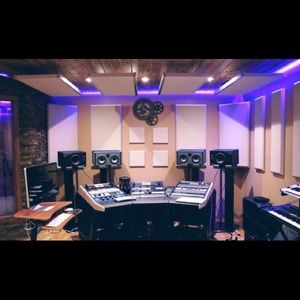 Meet your Posher, Clyvens